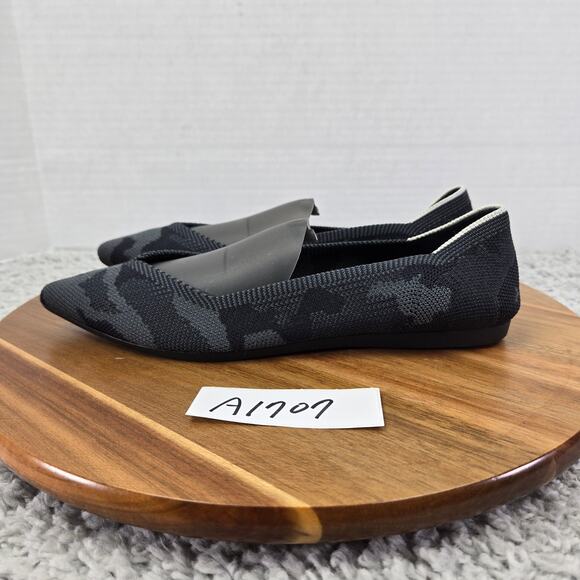Rothy's Retired The Point Dark Camo Gray Casual Lifestyle Daily Flats Womens 6.5 - Picture 1 of 12